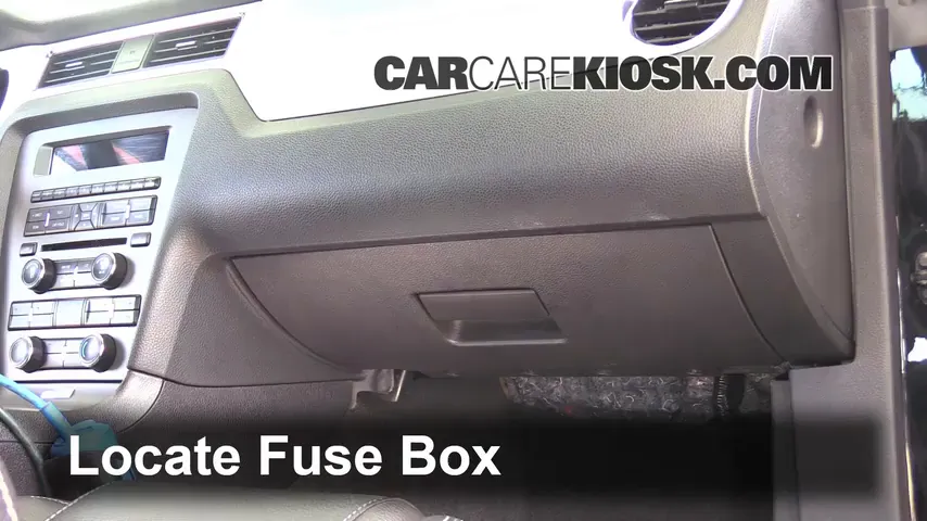 2012 Ford Mustang GT 5.0L V8 Coupe Fuse (Interior)